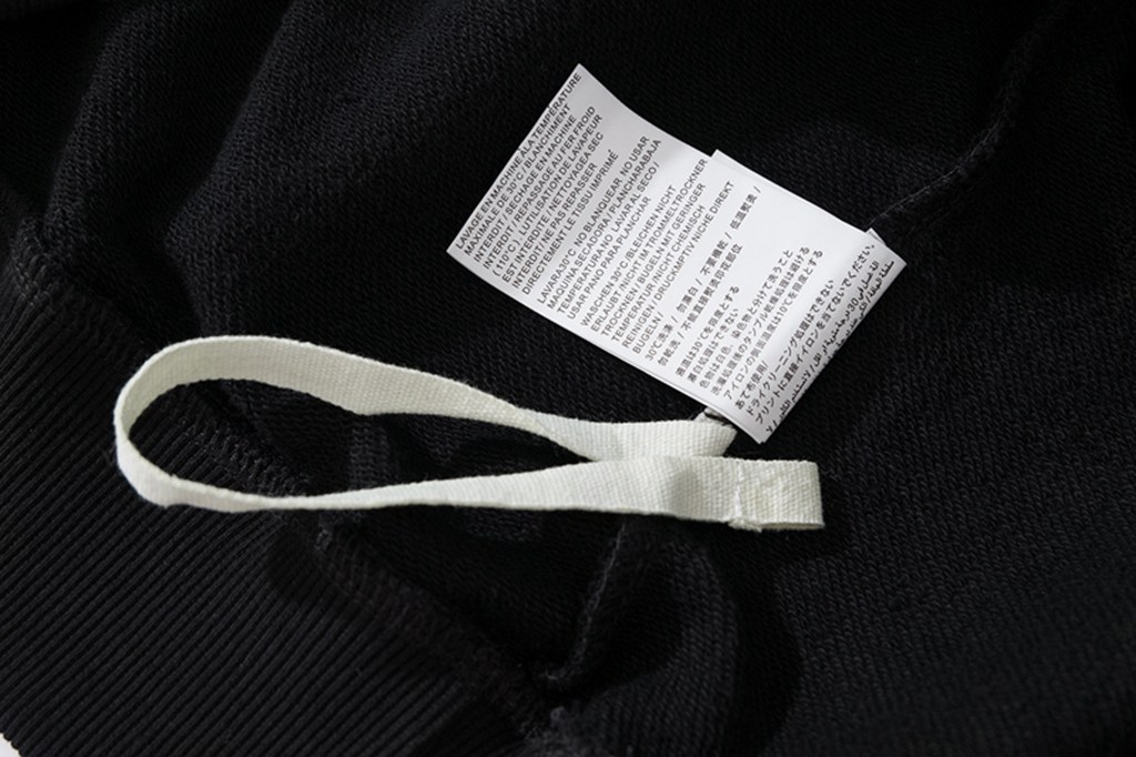 835# OFF WHITE